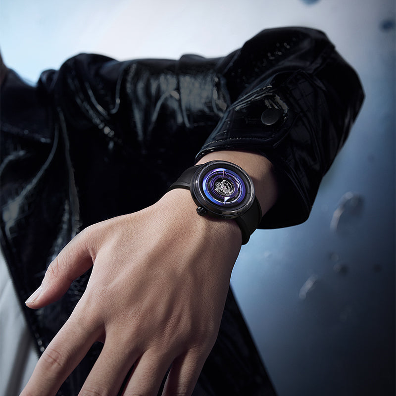 Peacock Black Hole Zentral-Tourbillon-Uhr