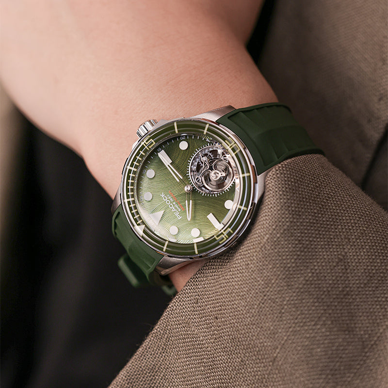 孔雀 孔雀海翼陀飛輪潛水錶[限量版] – Peacock Watches