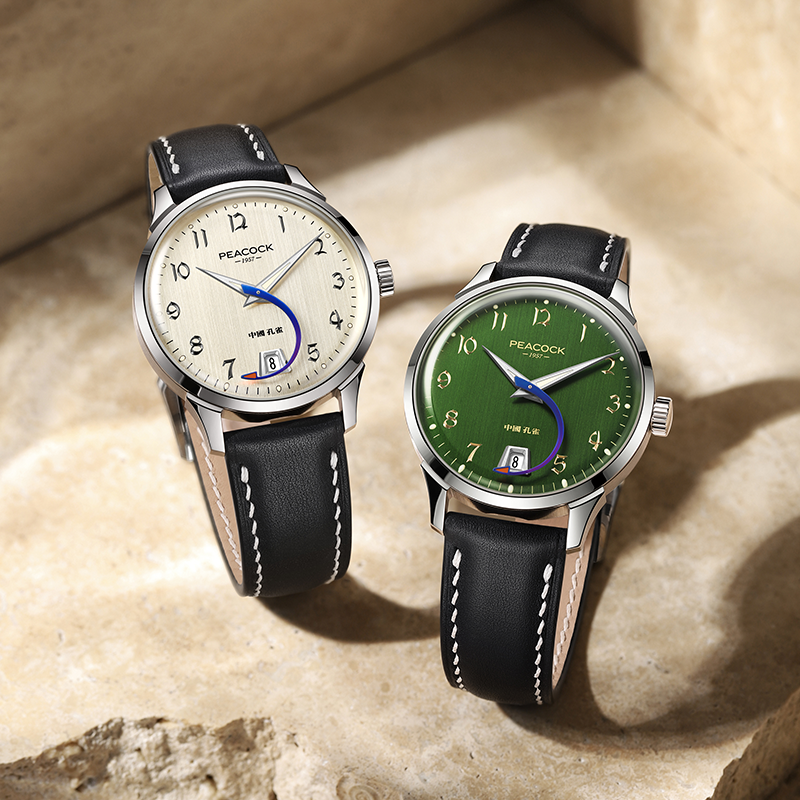 Peacock Perfection Classic 1953 'Aircraft Hand' Vintage Watch