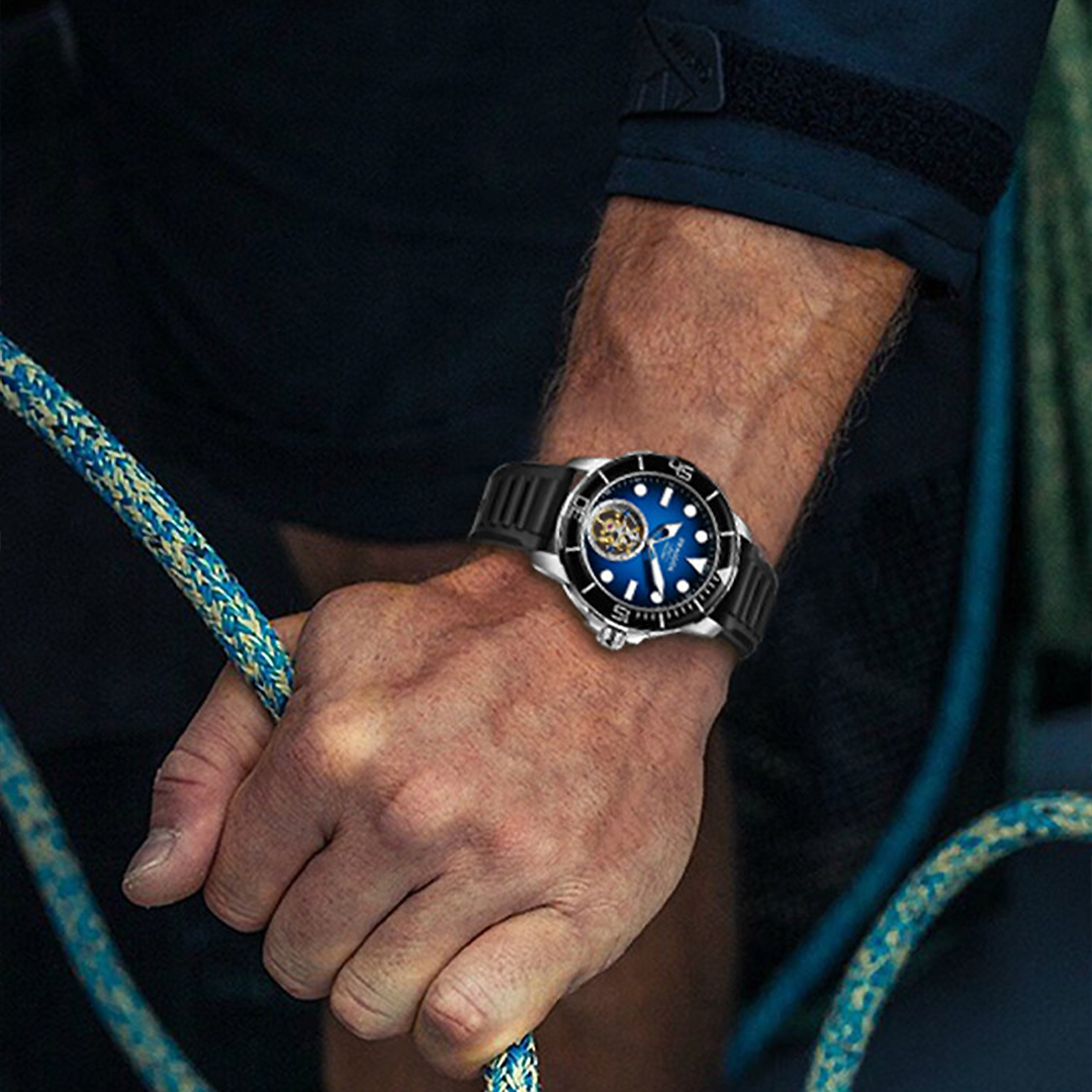 Peacock Tourbillon Ocean Wing Watch for traveling wearing